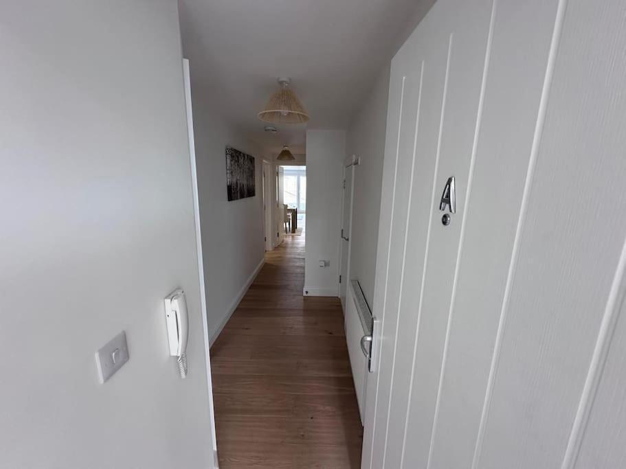 2Bed Ground Floor Flat + Garden Sunningwell Exterior foto