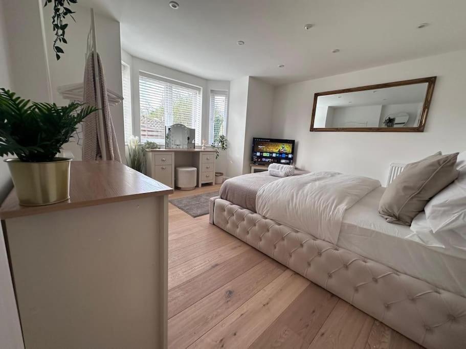 2Bed Ground Floor Flat + Garden Sunningwell Exterior foto