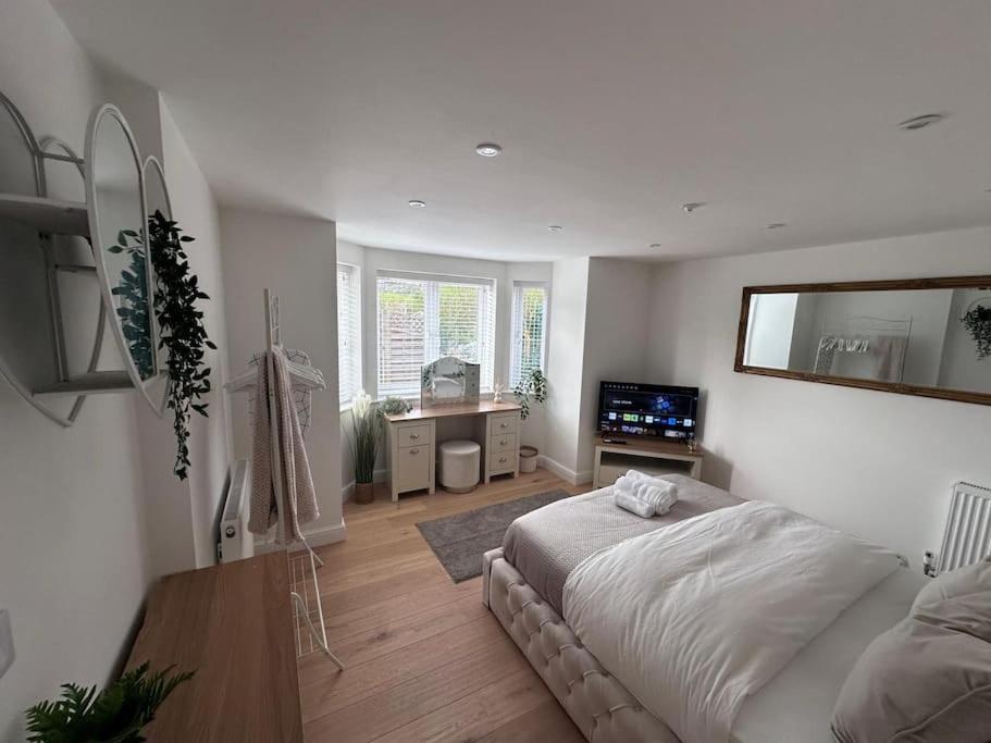 2Bed Ground Floor Flat + Garden Sunningwell Exterior foto